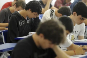 Estudo aponta notas maiores no Enem de estudantes do ensino integral