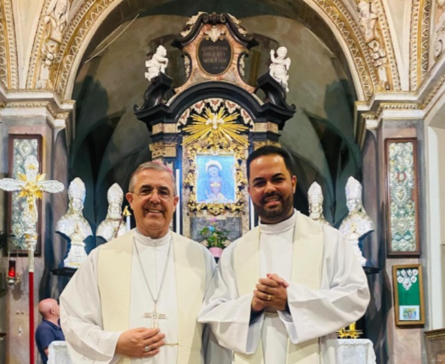 Dom Marco Aurélio e padre Adriano Mendes visitam locais ligados a Pe. Stefano Gobbi na Itália