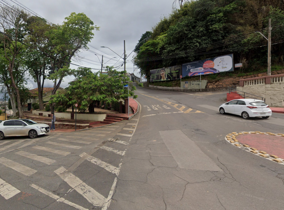 Evento cultural gera interdição av. João Soares Silva, em Itabira, neste sábado