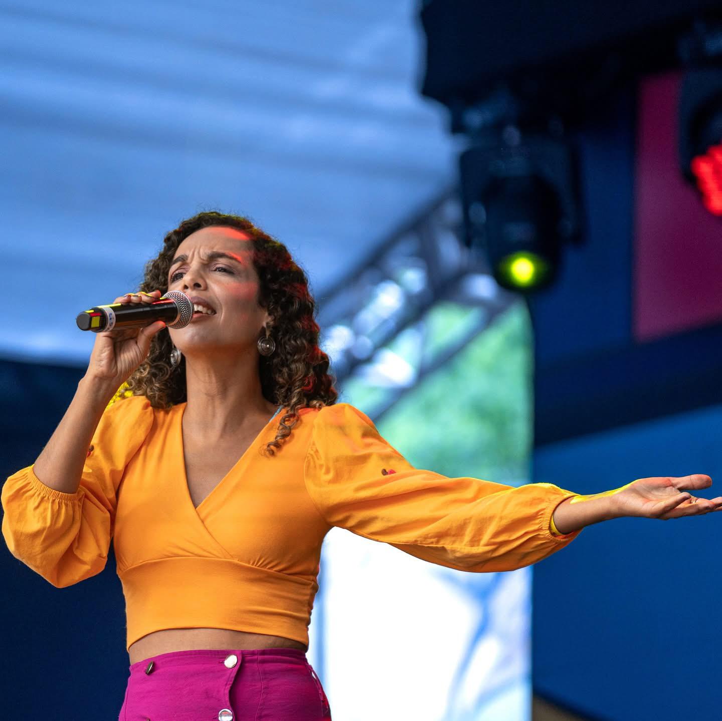 Sábado com samba, rock, chorinho, orquestra e espetáculo infantil no Festival de Inverno de Itabira