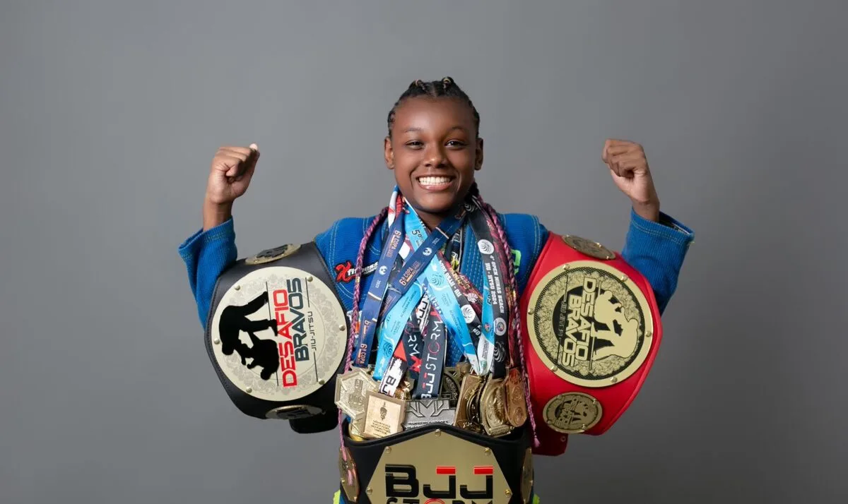 Juju Emiliano será homenageada pela Câmara de Nova Era por destaque no jiu-jitsu