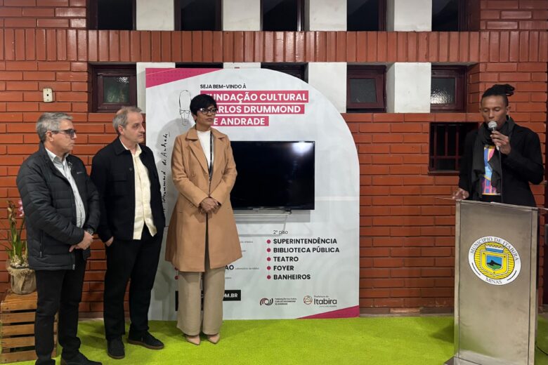 Exposição celebra 40 anos da FCCDA com acervo inédito e exaltação à memória cultural de Itabira