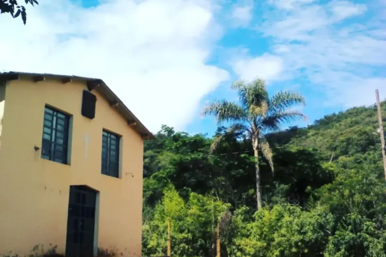 Justiça determina que o Estado conclua a regularização fundiária da comunidade quilombola Morro de Santo Antônio, em Itabira 