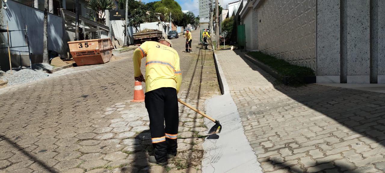 Prefeitura de João Monlevade promove intenso trabalho de limpeza em diversos  bairros da cidade