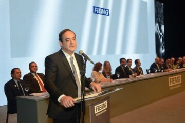 Debatemos com Alckmin medidas paliativas se tarifa de 50% for aplicada, diz presidente da FIEMG