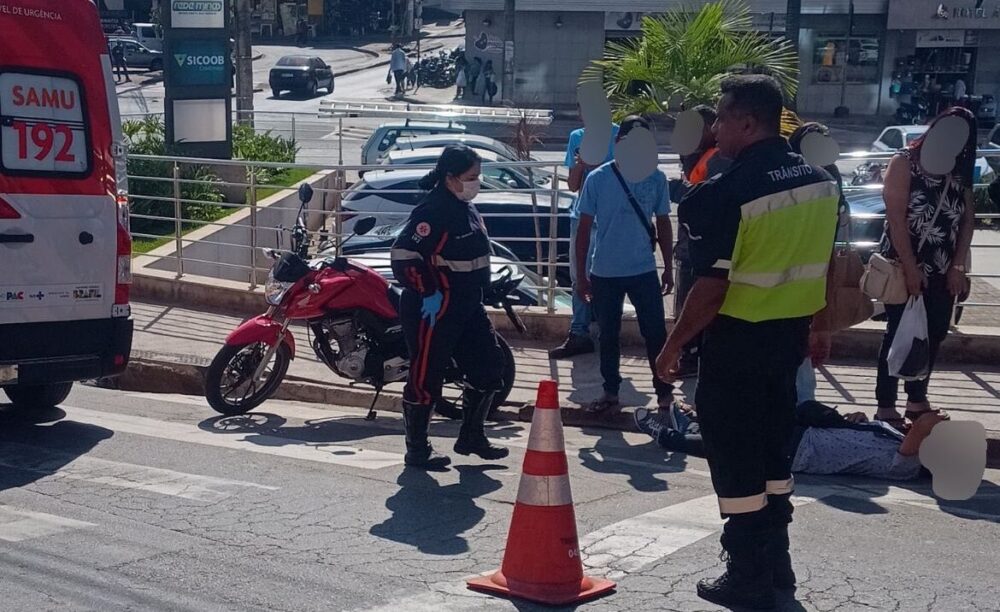 Motociclista atropela pedestre no Centro de Itabira e é preso por conduzir veículo furtado