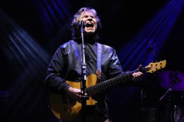 Festival de Inverno de Itabira: confira a galeria de fotos dos shows de Lô Borges e banda Megalóides