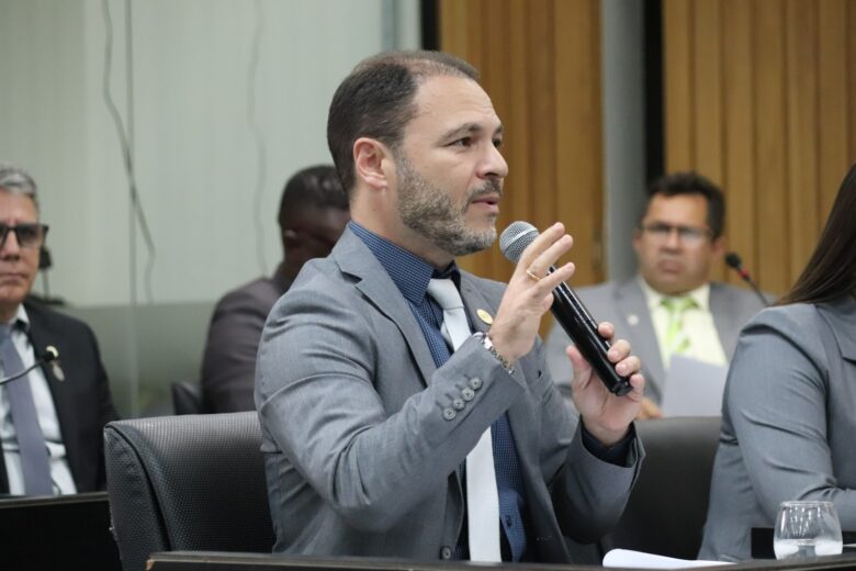 Com emendas propostas por Bernardo Rosa, “Lei Guilherme Gabriel” é aprovada na Câmara de Itabira