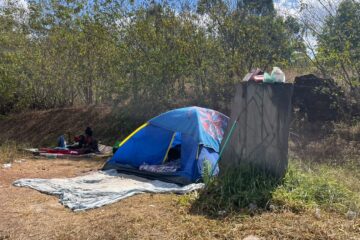 Casal “acampado” próximo à Funcesi recusou acolhimento da Prefeitura de Itabira, explica secretária