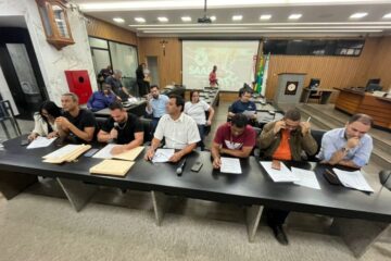 Após reuniões esvaziadas, vereadores de Itabira “cumprem obrigação” e lotam plenário da Câmara