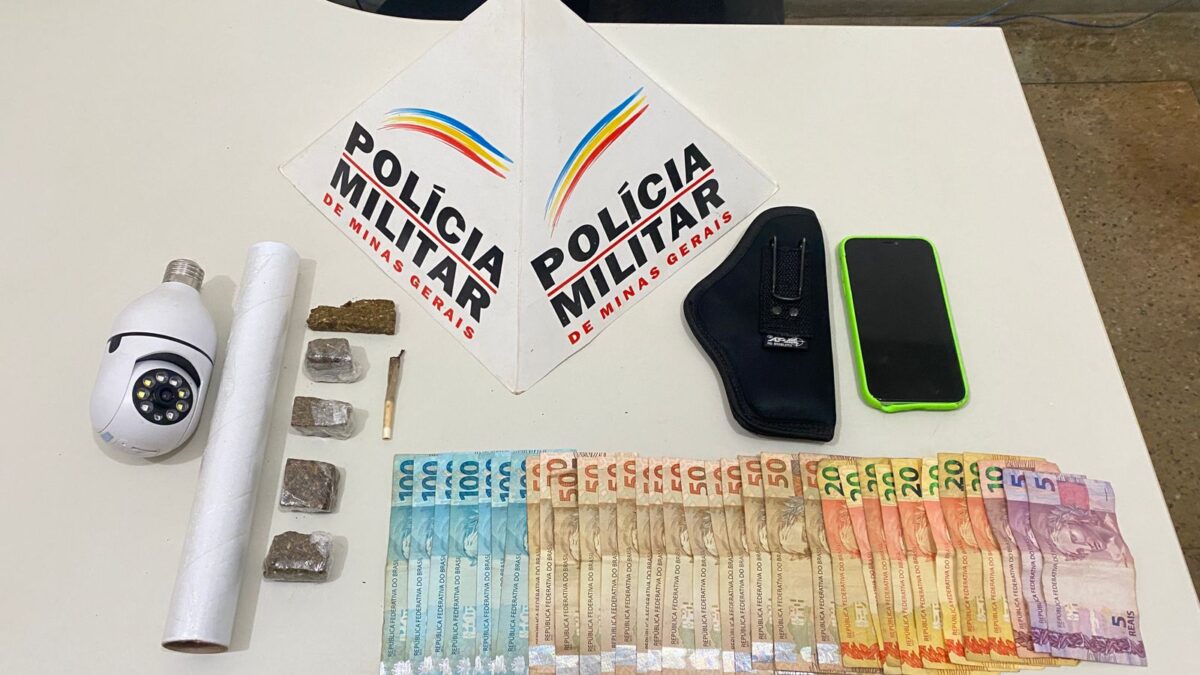 Polícia Militar apreende drogas e dinheiro em operação no Morro da Água Quente, em Catas Altas