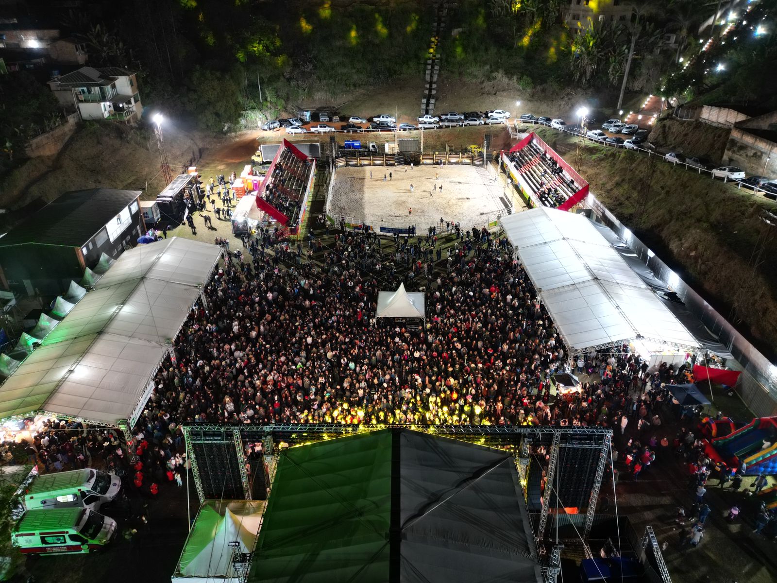 36º Forró do Morro leva multidão a Morro do Pilar e continua até domingo