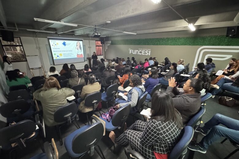 Inédito em Itabira: curso para monitor escolar de apoio para autistas foi um sucesso de público