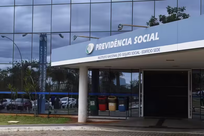INSS suspende contrato com Agibank por prática irregulares em benefícios previdenciários