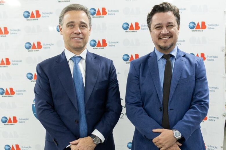 Presidente da Câmara destaca importância da Jornada Jurídica em Itabira e elogia palestra do ministro André Mendonça