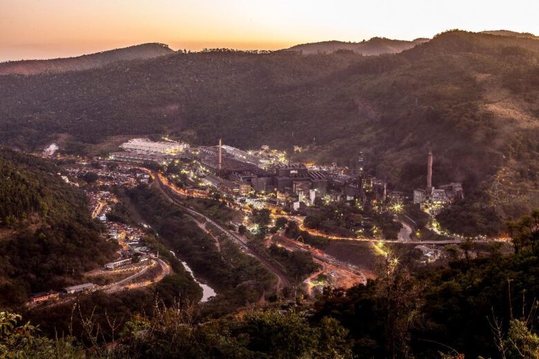 ArcelorMittal comemora 90 anos de atividades em João Monlevade