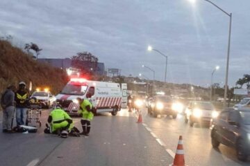 Acidente deixa um morto e complica trânsito na BR-040, em Ribeirão das Neves