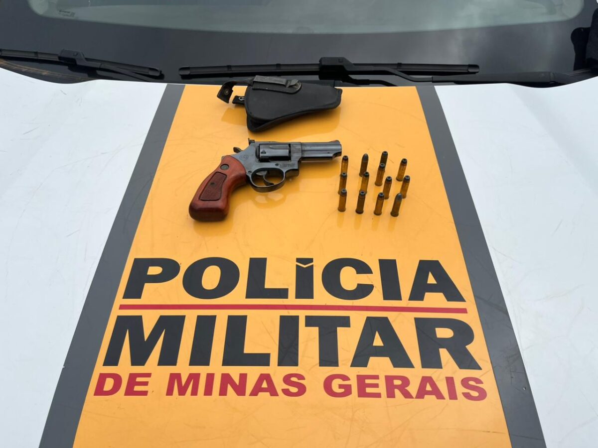 Motorista é preso por porte ilegal de arma de fogo durante operação policial em Conceição do Mato Dentro
