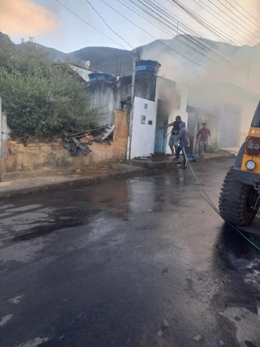 Homem morre durante incêndio no bairro São Cristóvão, em Ouro Preto