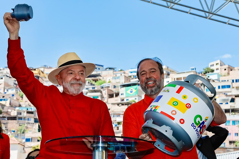 Lula e Alexandre Silveira lançam em Belo Horizonte o programa nacional Gás do Povo