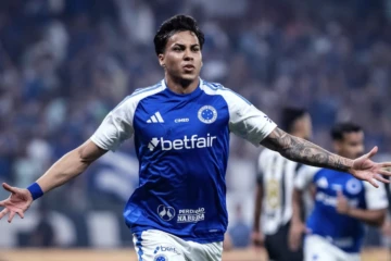 Cruzeiro elimina Atlético-MG e encara o Corinthians na semifinal da Copa do Brasil