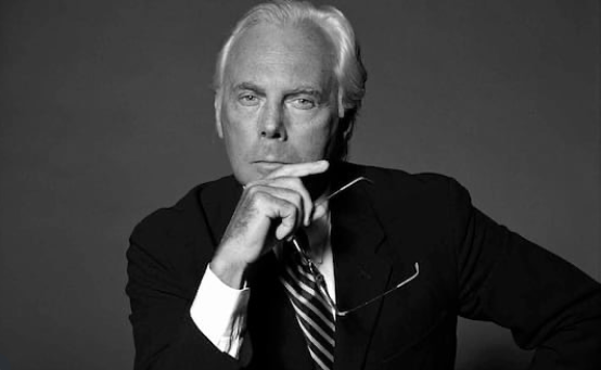Morre o estilista italiano Giorgio Armani, aos 91 anos