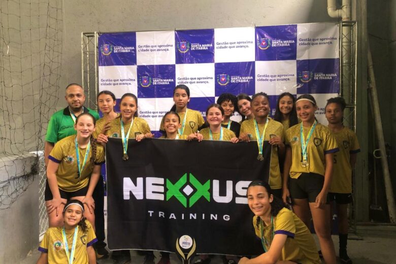 Futsal feminino de João Monlevade se destaca nos Jogos da Juventude em Santa Maria de Itabira