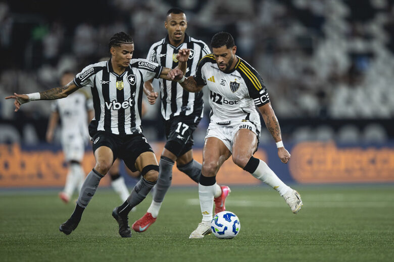 Mesmo com um a mais, Atlético perde para o Botafogo