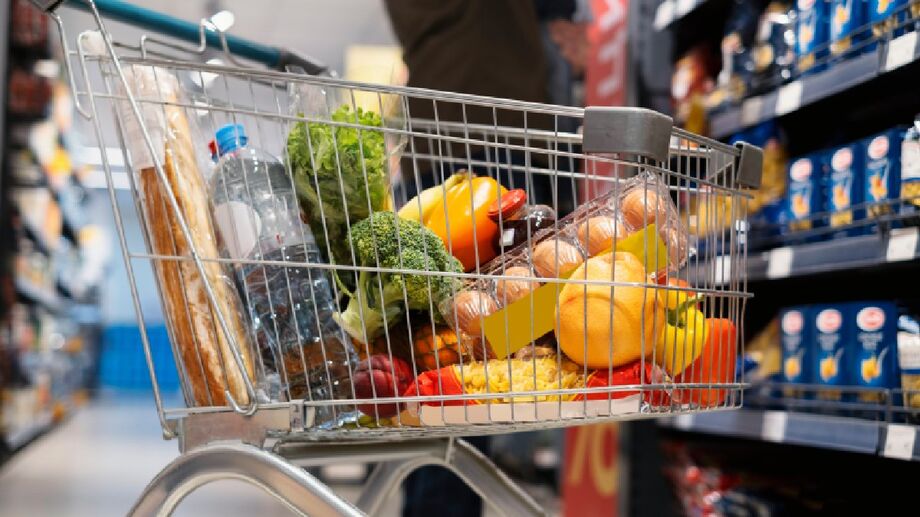Rede de supermercado russo chega ao Brasil com preços até 30% mais baratos