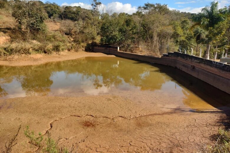 Itabira decreta racionamento de água a partir de quarta-feira diante de estiagem histórica; confira o cronograma de rodízio
