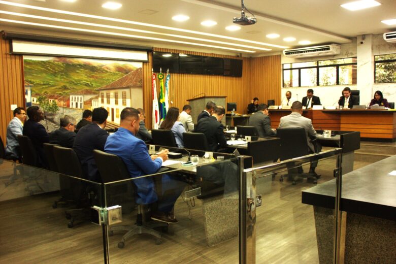 Agressores terão de ressarcir custos do SUS em casos de violência doméstica; Câmara aprova mais três projetos em Itabira