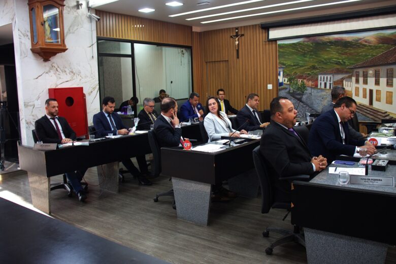 Câmara aprova criação de fundo para pessoas com deficiência e concede título de utilidade pública ao Polo Econômico da Mulher