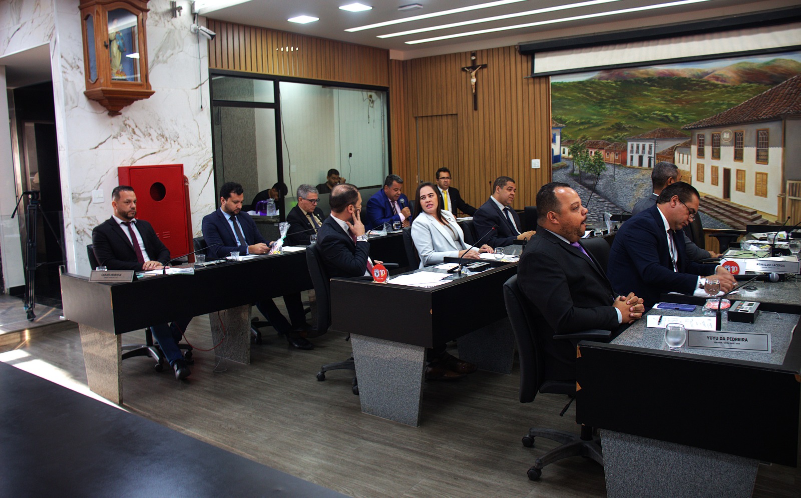 Câmara aprova criação de fundo para pessoas com deficiência e concede título de utilidade pública ao Polo Econômico da Mulher