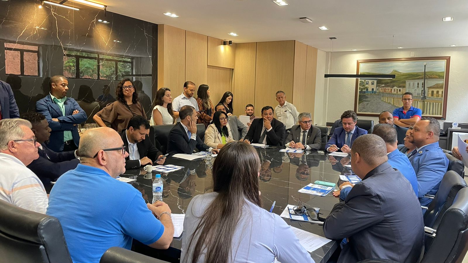 Itabira: vereadores tratam de crise hídrica em reunião com equipe do Saae; Carlin Filho pede uso racional da água