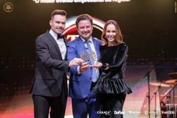 Gabriella Lacerda celebra oitavo troféu do Top of Mind e destaca trajetória de sucesso na estética em Itabira
