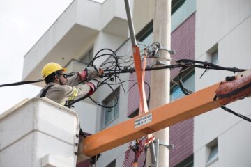 Reta final:  Cemig encerra inscrições para concurso de 150 vagas de eletricista nesta 5ª feira (2/10)