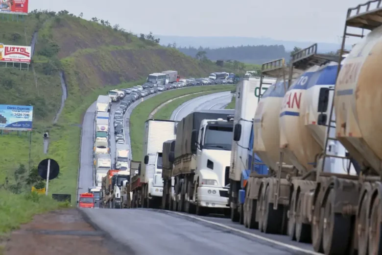 Profissão em escassez no Brasil entra em colapso e deixa cerca de 8 mil vagas em aberto