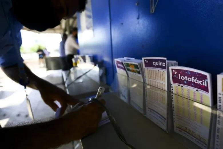 Apostador paulista denuncia suposta irregularidade em prêmio da Lotofácil da Independência