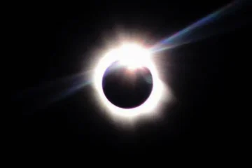 Vem aí o maior eclipse solar do século: o dia em que o sol vai sumir por seis minutos