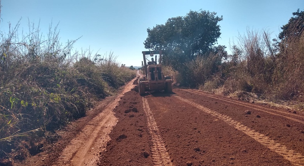 DER-MG reforça manutenção de estradas rurais no Triângulo Mineiro e Alto Paranaíba para impulsionar o agronegócio