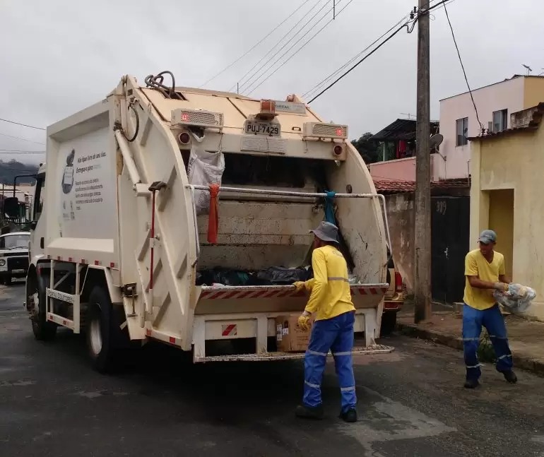 Projeto propõe criação do ‘Dia do Gari’ em Itabira; texto está tramitando na Câmara