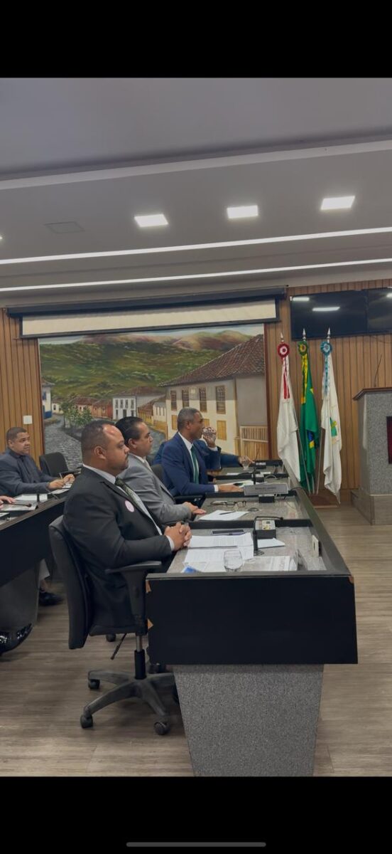 Projeto que limita manifestações artísticas é retirado de pauta para inclusão de novas emendas; entenda