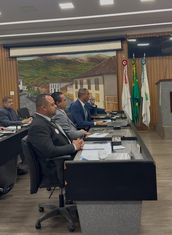 Projeto que limita manifestações artísticas em Itabira é retirado de pauta para inclusão de novas emendas; entenda