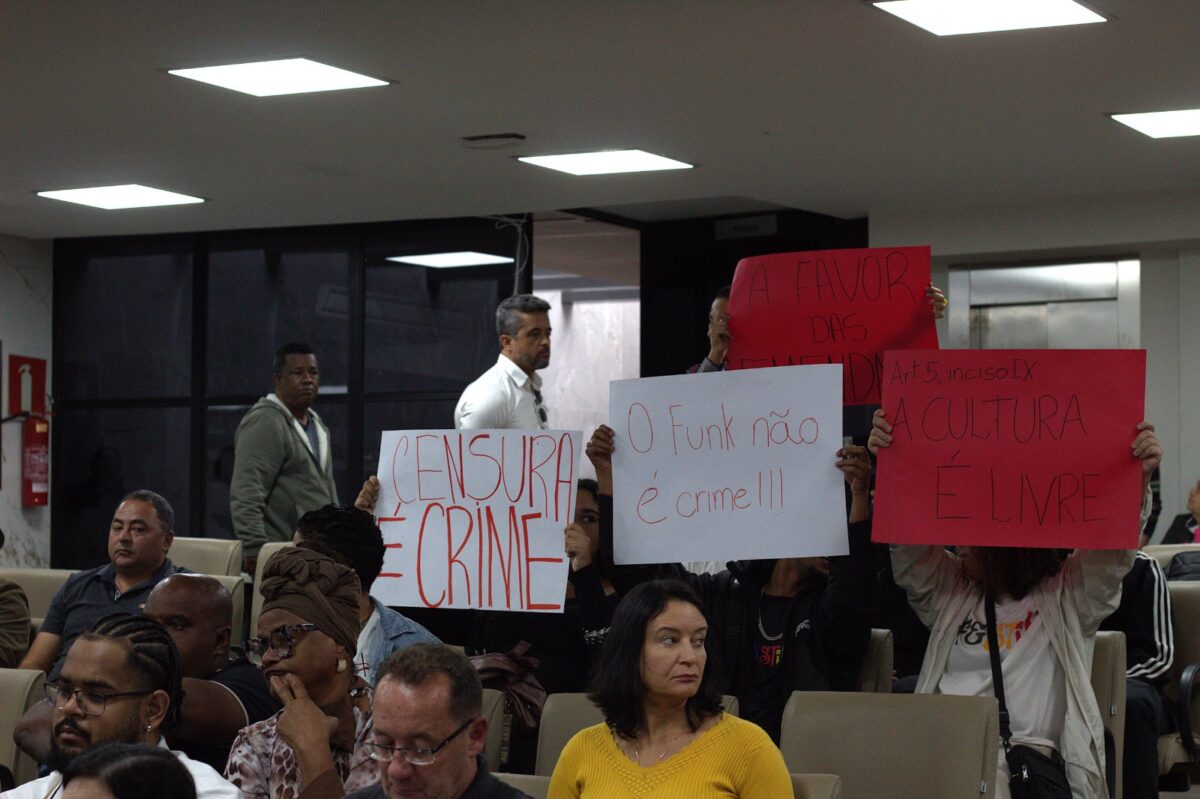 Vereador Yuyu da Pedreira apresenta novas emendas ao PL 117; classe artística apoia ajustes, mas mantém oposição ao projeto original