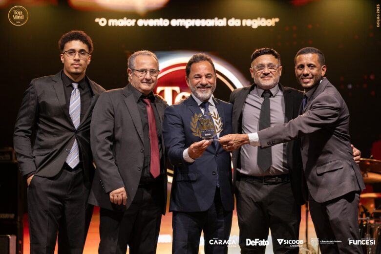 DJ Job Som & Imagem é premiado no Top of Mind pela excelência em iluminação cênica