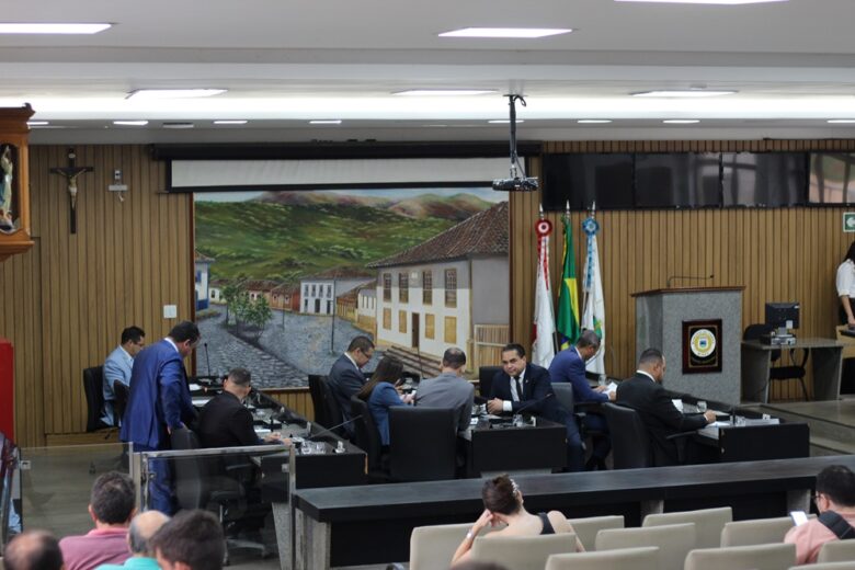 Câmara aprova em primeira votação projeto que concede título de utilidade pública à Associação de Mães de Autistas