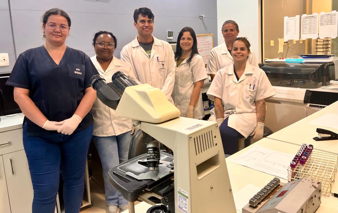 “Excelente”: Laboratório Municipal de São Gonçalo do Rio Abaixo recebe reconhecimento nacional de qualidade