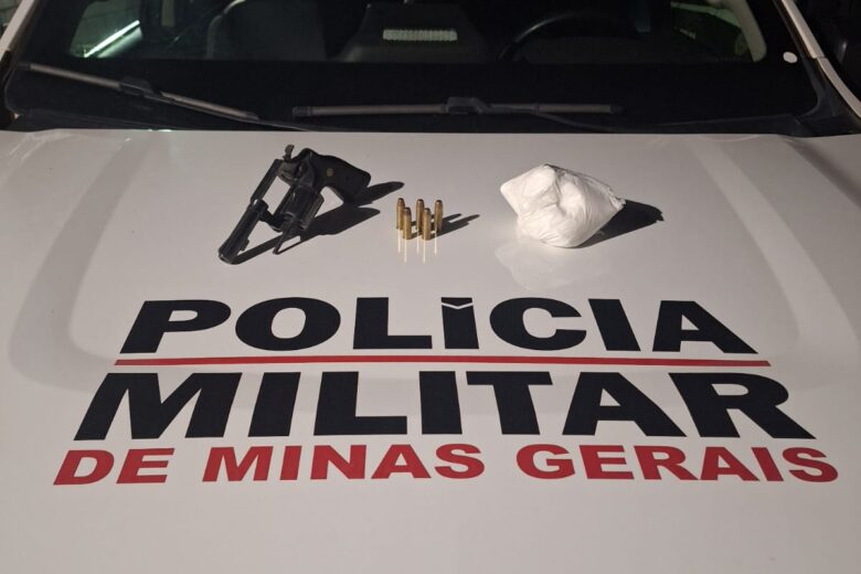 Polícia Militar prende suspeito de roubo e apreende arma e drogas em Itabira