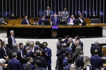 Câmara aprova texto-base do projeto de lei antifacção