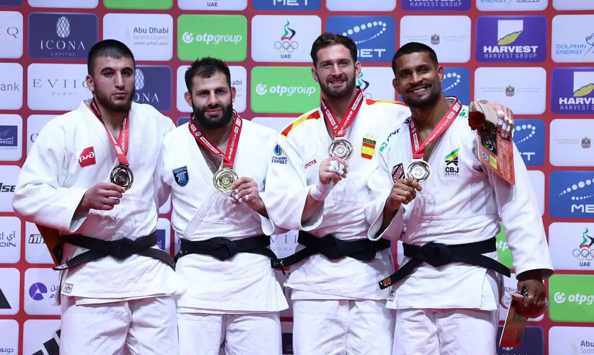 Leonardo Gonçalves leva bronze no Mundial de Judô